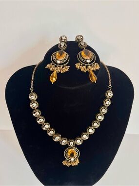 Vintage Bohemian Statement Necklace & Matching Earrings Set (Gold Tone)